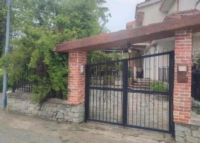 Ninetta Panzió Parenti